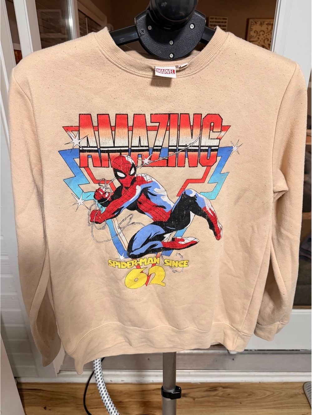 Marvel Amazing Spider-Man beige crewneck sweatshirt
